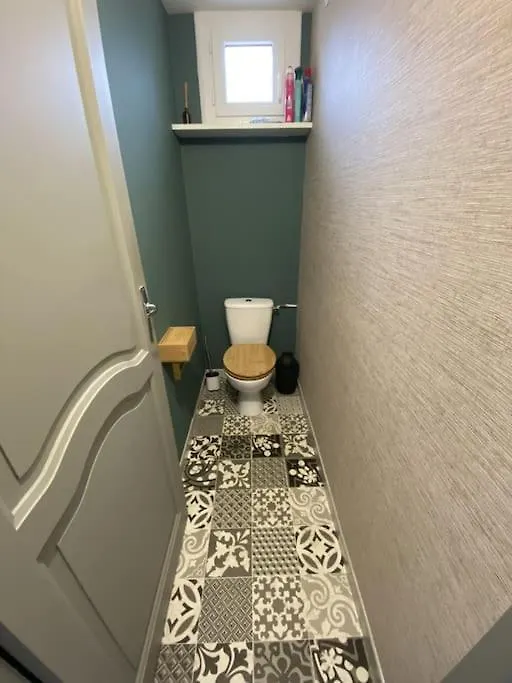 Appartement Tout Equipe 2 Chambres + Jardin Saix  Apartman